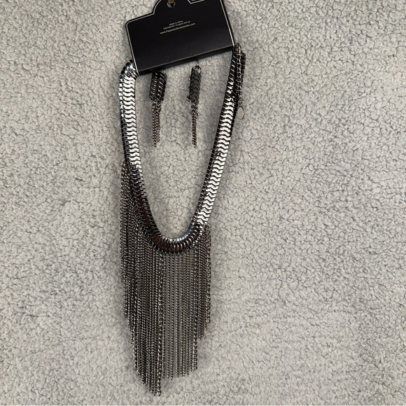 Paparazzi The Alex Zi Collection Womens Necklace Set Y2K Witchy Whimsigoth Bling - Picture 5 of 5